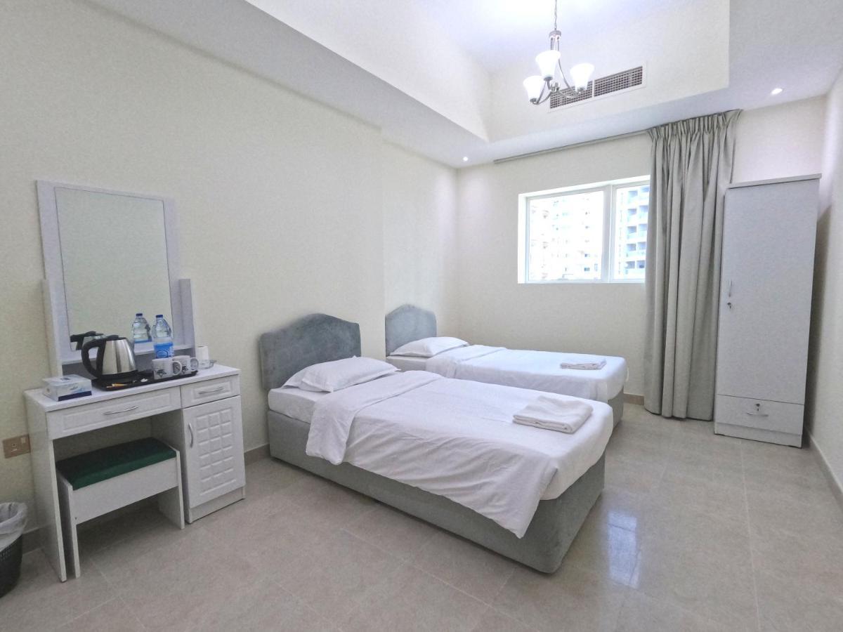 Barsha Star Residence - Home Stay Dubai Esterno foto